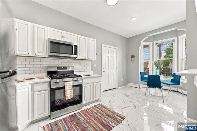 363 Forrest Street, Jersey City, NJ 07304