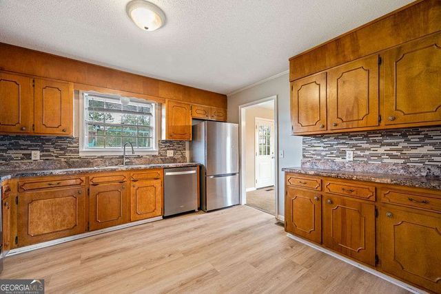 111 Edgewood Circle, Fort Oglethorpe, GA 30742