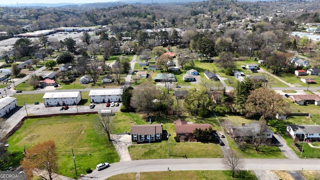 111 Edgewood Circle, Fort Oglethorpe, GA 30742