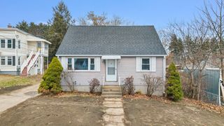 28 Joffre Street, Goffstown, NH 03045