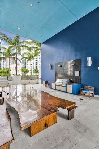 1300 Brickell Bay Dr 1704, Miami, FL 33131