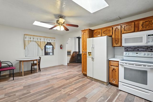 889 Highway 116, Bosque, NM 87006
