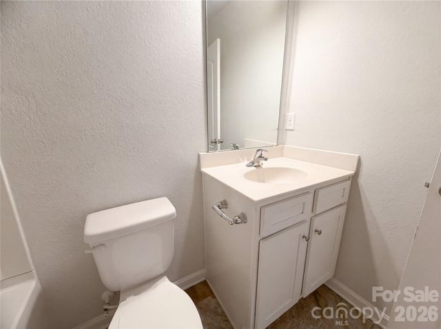 3013 Chatuge Court, Charlotte, NC 28214