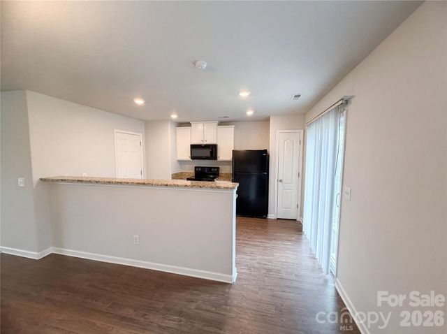 3013 Chatuge Court, Charlotte, NC 28214