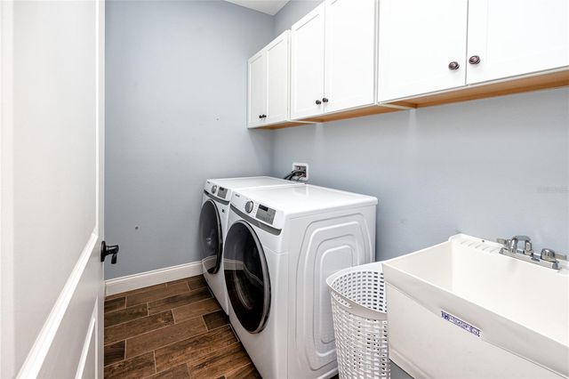 920 8TH AVENUE NW, Largo, FL 33770