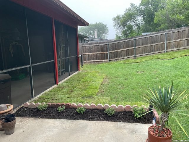4814 CHERRY TREE DR, Schertz, TX 78108