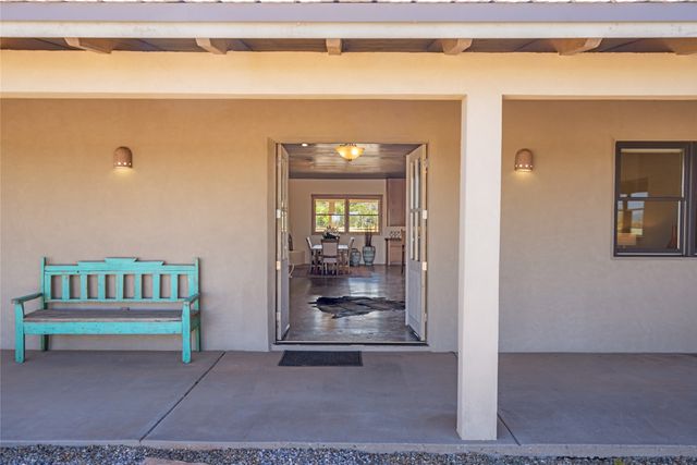 15 Rancho Mañana, Santa Fe, NM 87506