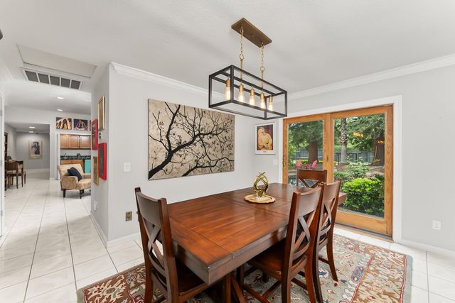 2230 Hillcrest Way, Carmichael, CA 95608