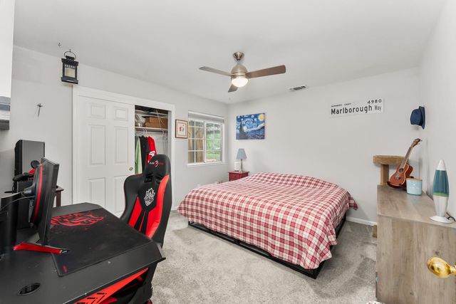 2230 Hillcrest Way, Carmichael, CA 95608