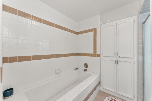 2230 Hillcrest Way, Carmichael, CA 95608