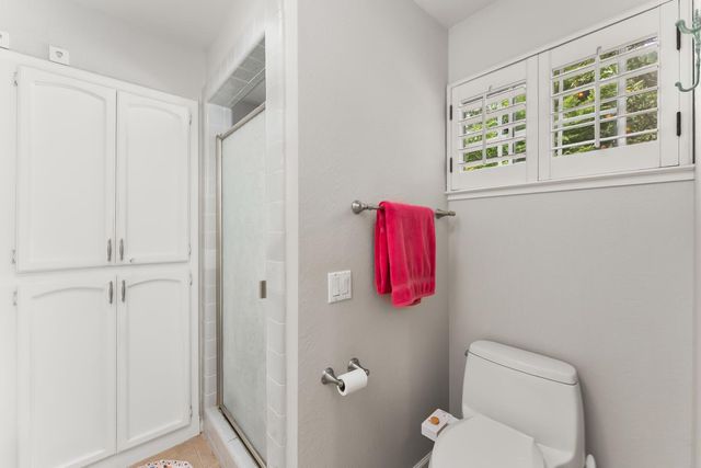 2230 Hillcrest Way, Carmichael, CA 95608