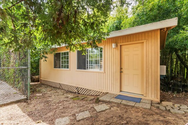 2230 Hillcrest Way, Carmichael, CA 95608