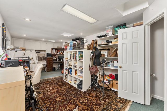 2230 Hillcrest Way, Carmichael, CA 95608