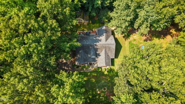 613 Bayleaf Circle, Clayton, NC 27527