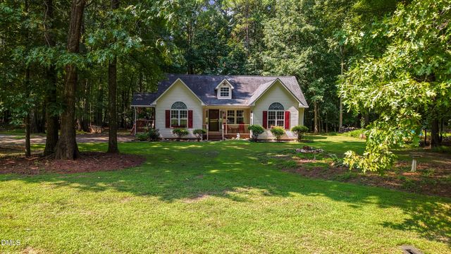 613 Bayleaf Circle, Clayton, NC 27527