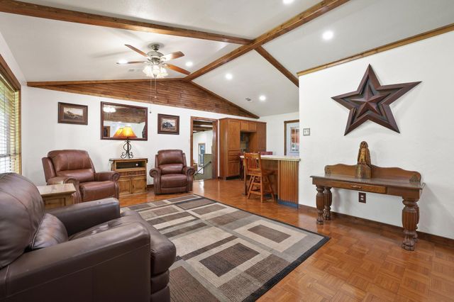 1045 Middle Road, Denison, TX 75021