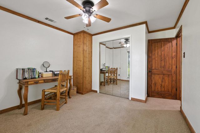 1045 Middle Road, Denison, TX 75021
