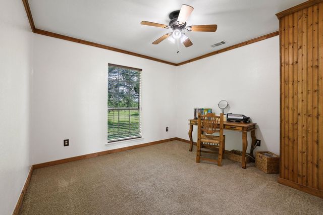 1045 Middle Road, Denison, TX 75021