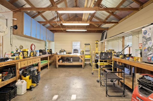 1045 Middle Road, Denison, TX 75021
