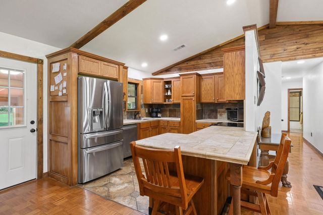 1045 Middle Road, Denison, TX 75021