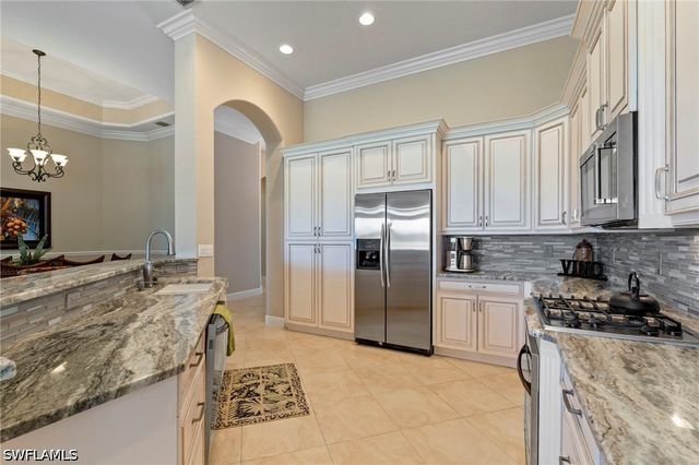 22098 Natures Cove CT, Estero, FL 33928