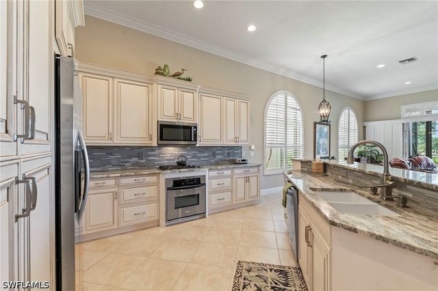 22098 Natures Cove CT, Estero, FL 33928