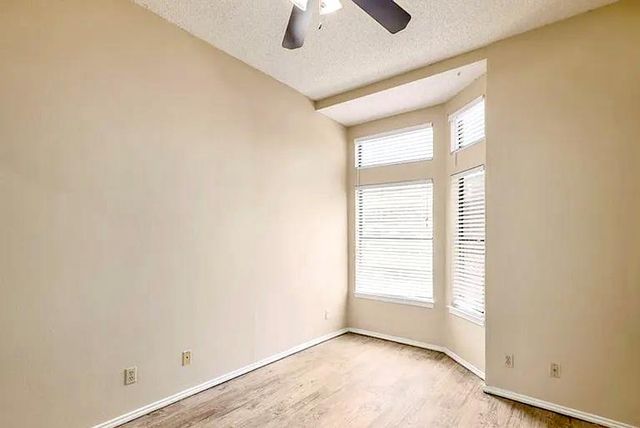 2802 Nueces ST 211, Austin, TX 78705