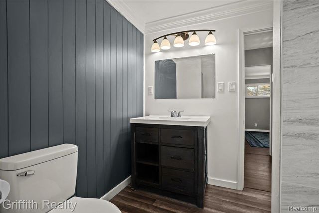 1044 W Rowland Street, Mundy Township, MI 48507