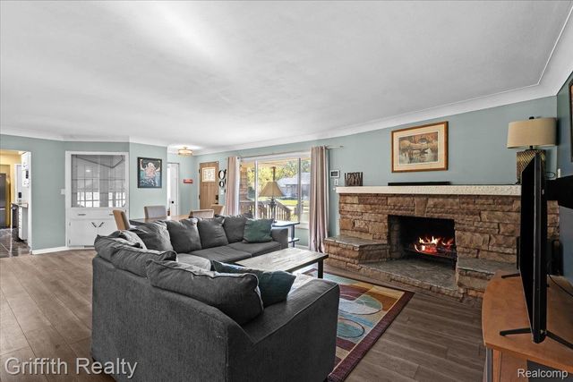 1044 W Rowland Street, Mundy Township, MI 48507