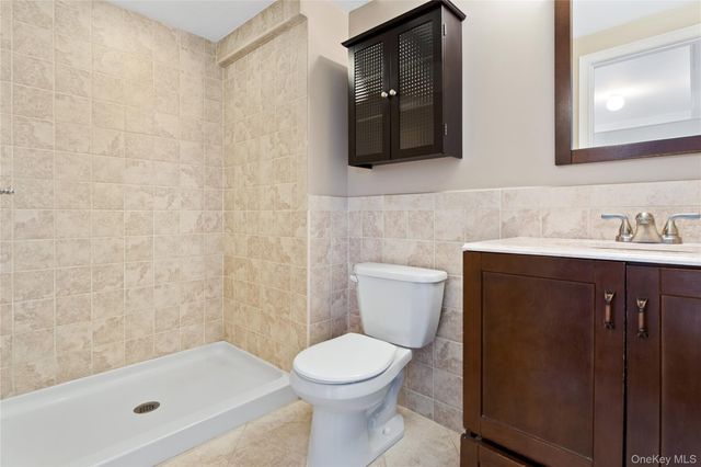 255 Delaware Avenue, Island Park, NY 11558