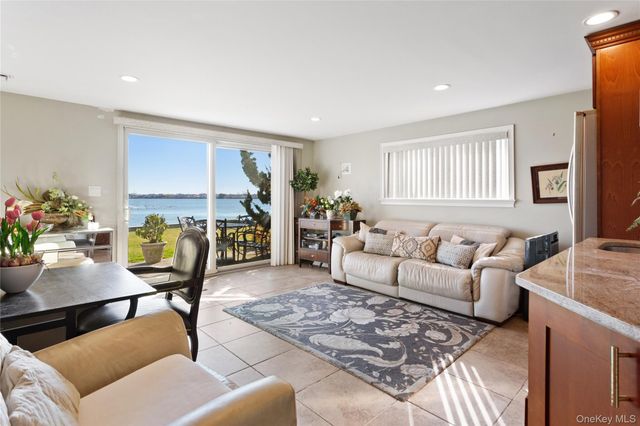 255 Delaware Avenue, Island Park, NY 11558