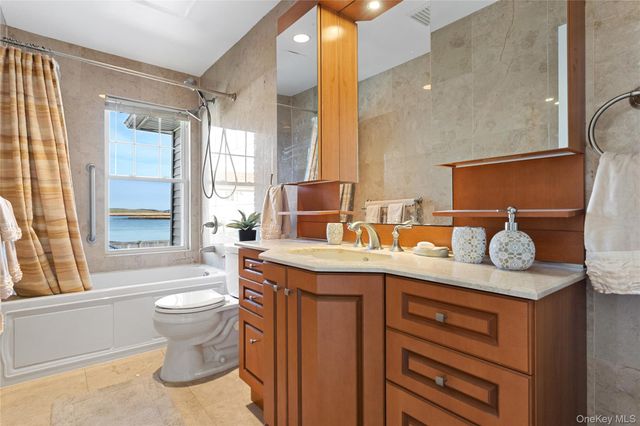 255 Delaware Avenue, Island Park, NY 11558
