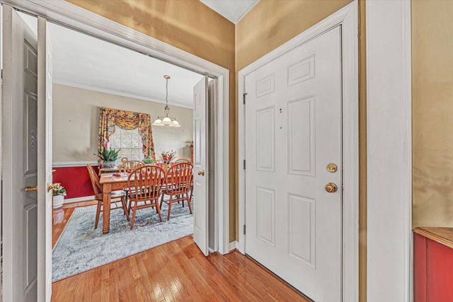 5432 Quail Ridge CIR, Roanoke, VA 24018