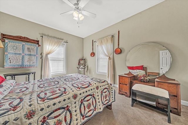 5432 Quail Ridge CIR, Roanoke, VA 24018