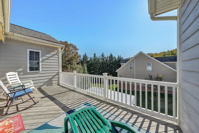 5432 Quail Ridge CIR, Roanoke, VA 24018