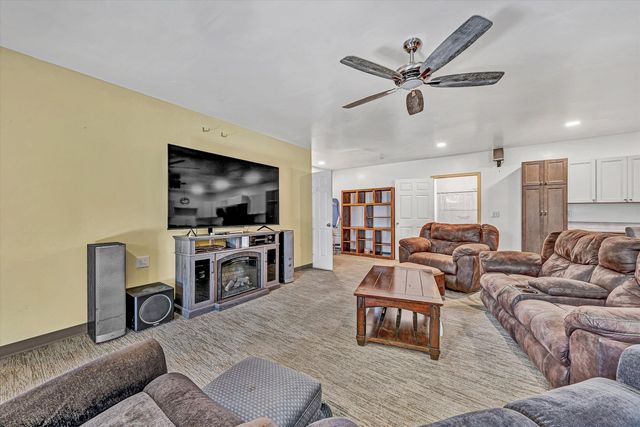 5432 Quail Ridge CIR, Roanoke, VA 24018