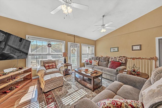 5432 Quail Ridge CIR, Roanoke, VA 24018