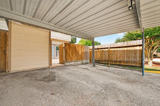 830 Threadneedle Street 240, Houston, TX 77079