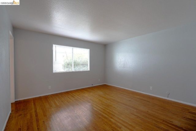 3414 64Th Avenue Pl, Oakland, CA 94605