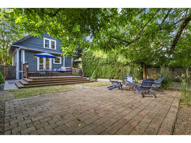 132 Ne COOK St, Portland, OR 97212