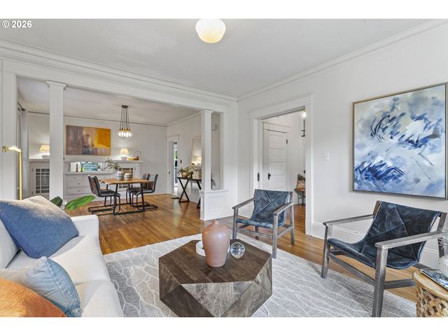 132 Ne COOK St, Portland, OR 97212