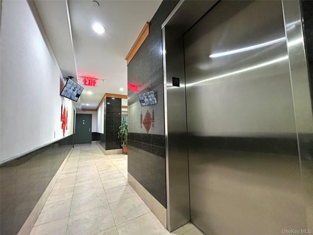 78-36 46th Avenue 3D, Elmhurst, NY 11373