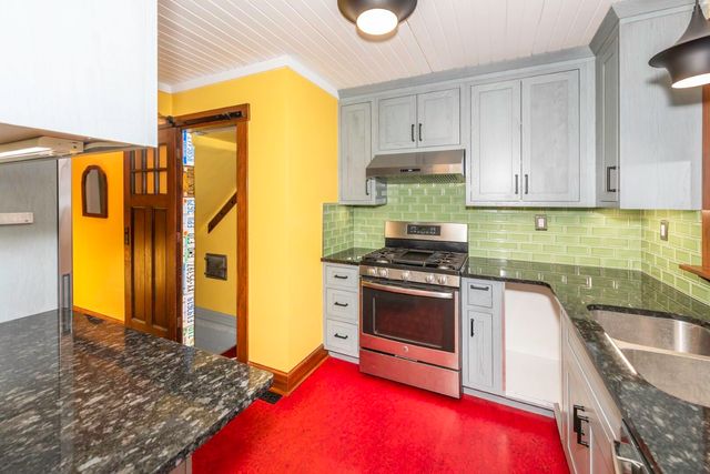 118 Linden Court, Ypsilanti City, MI 48197