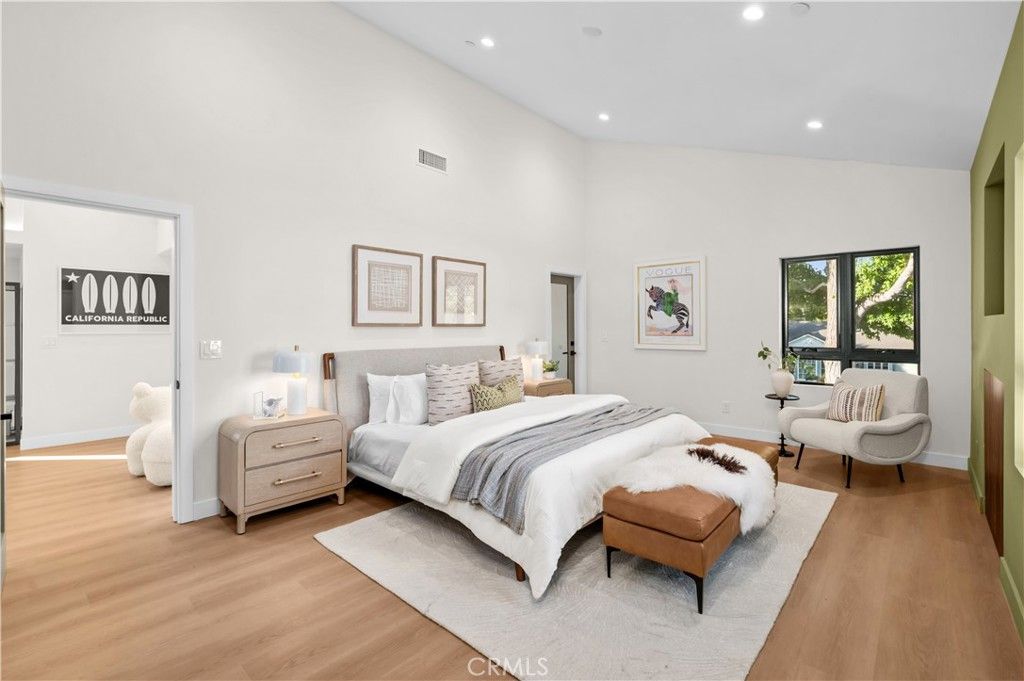 Image 34 of property listing at 2843 Stoner, Los Angeles, CA 90064