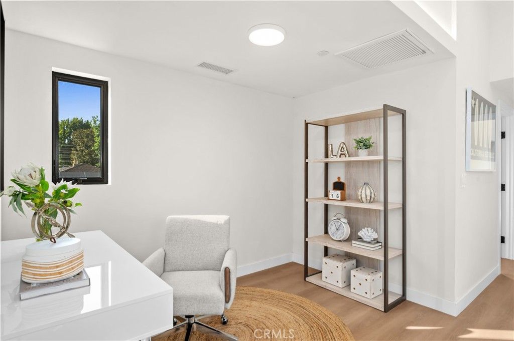 Image 47 of property listing at 2843 Stoner, Los Angeles, CA 90064