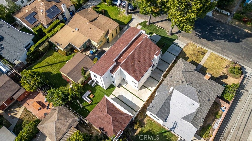 Image 68 of property listing at 2843 Stoner, Los Angeles, CA 90064