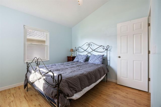 21617 QUEEN ELIZABETH COURT, Leesburg, FL 34748