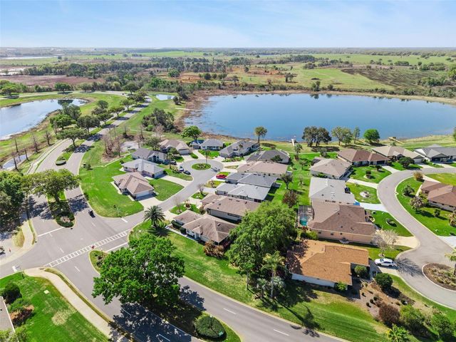 21617 QUEEN ELIZABETH COURT, Leesburg, FL 34748