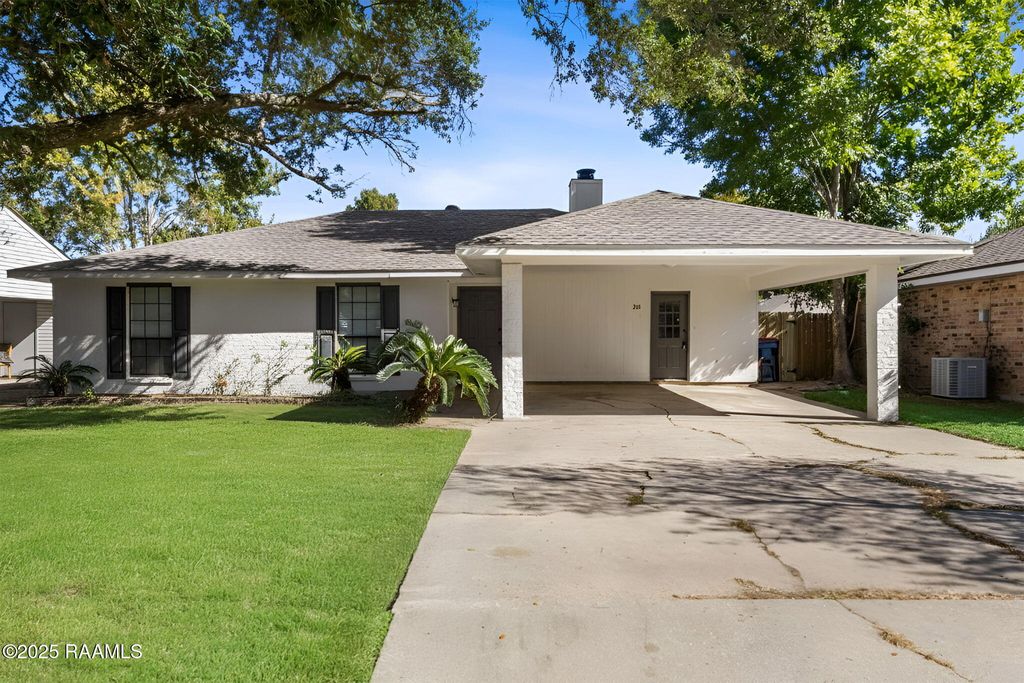 206 Wadsworth Drive, Lafayette, LA 70503