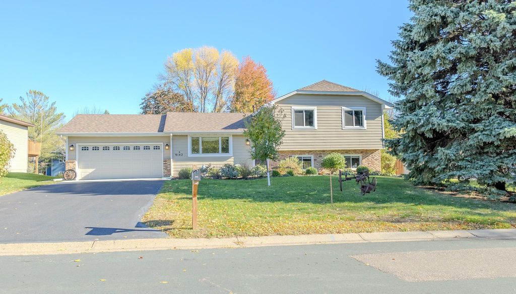 9142 Lanewood Lane N, Maple Grove, MN 55369 — exterior